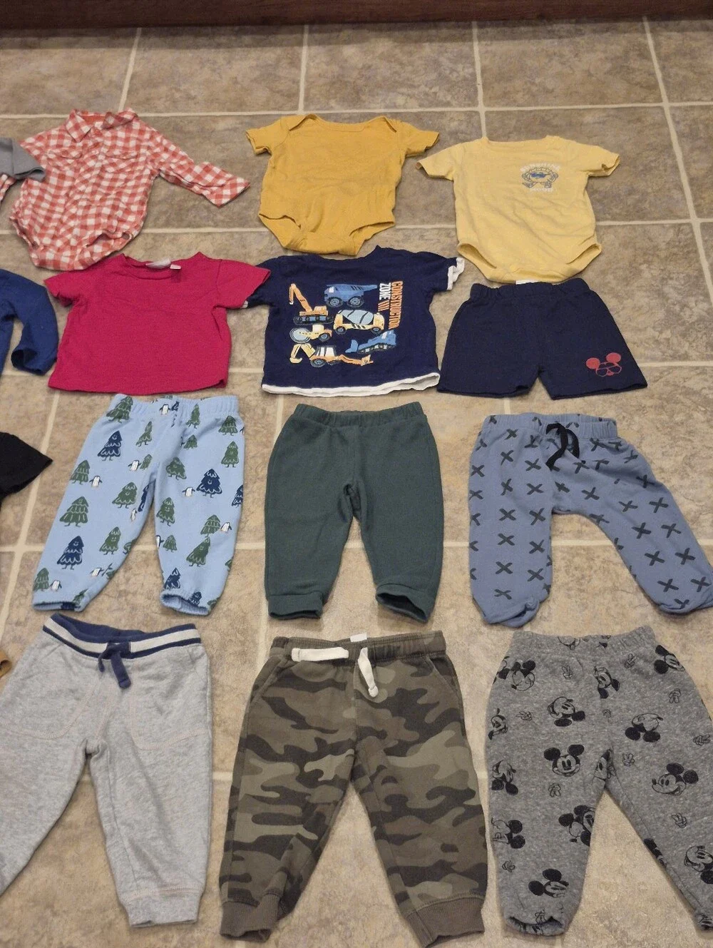 Lot Of 28 Baby Boy Clothing Items Size 12 Months, 28 Items!!!!